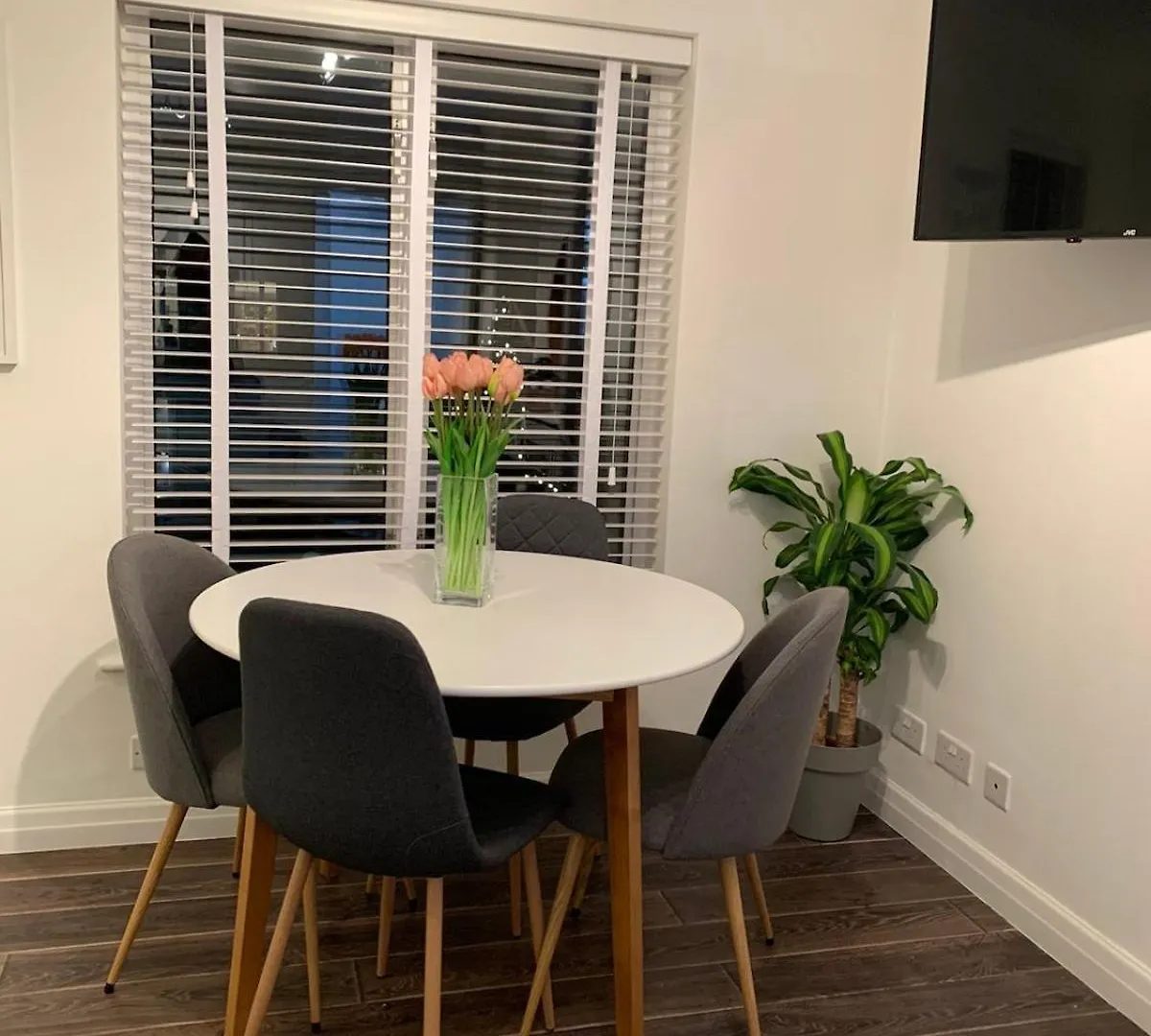 Apartment Best Located Flat In Cheltenham And Free Parking United Kingdom